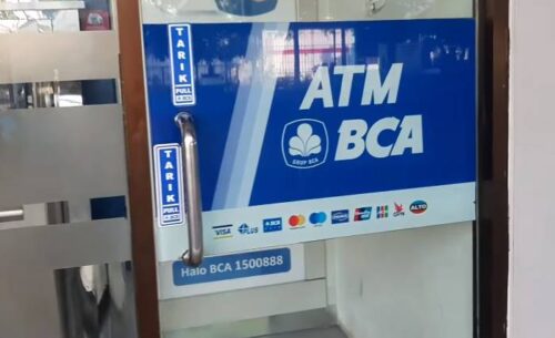 tarik tunai gopay di atm bca